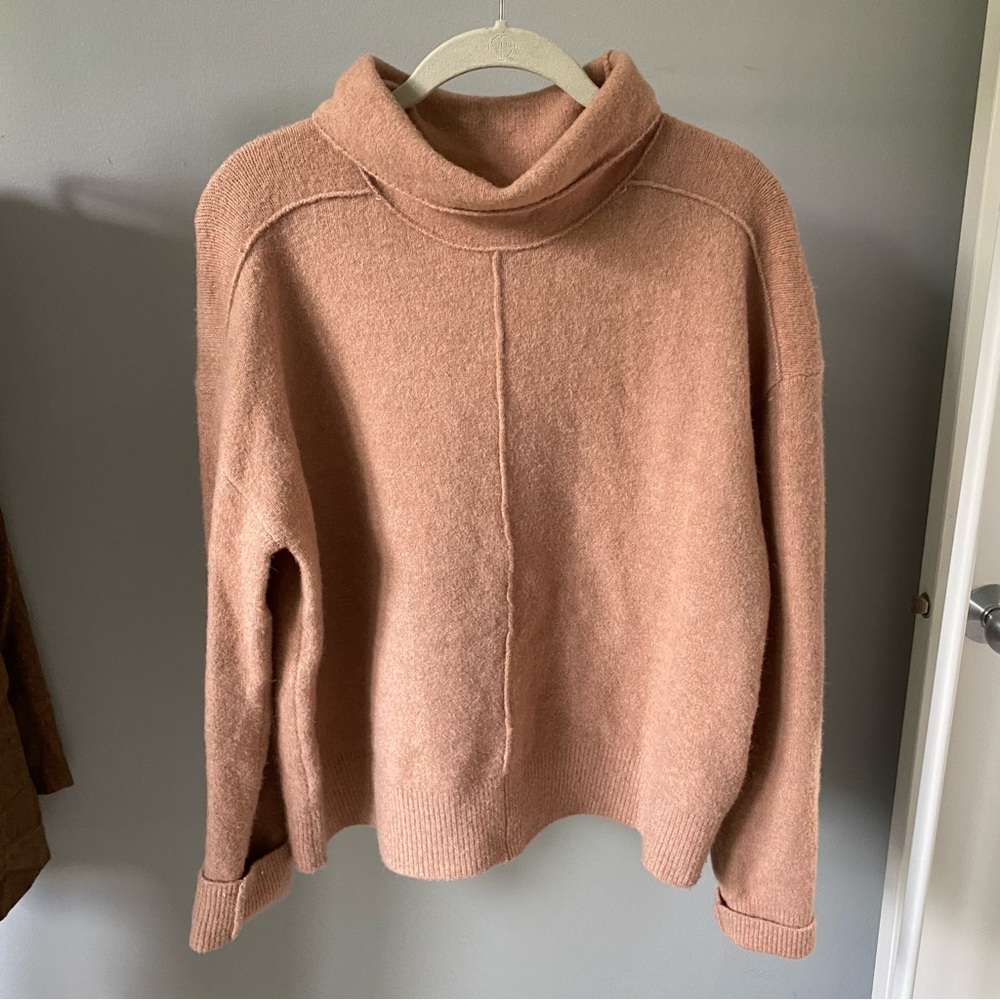 Banana Republic Turtleneck